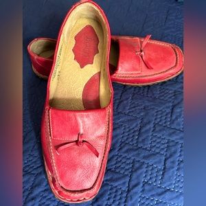 Born red loafers size 10/42 w
